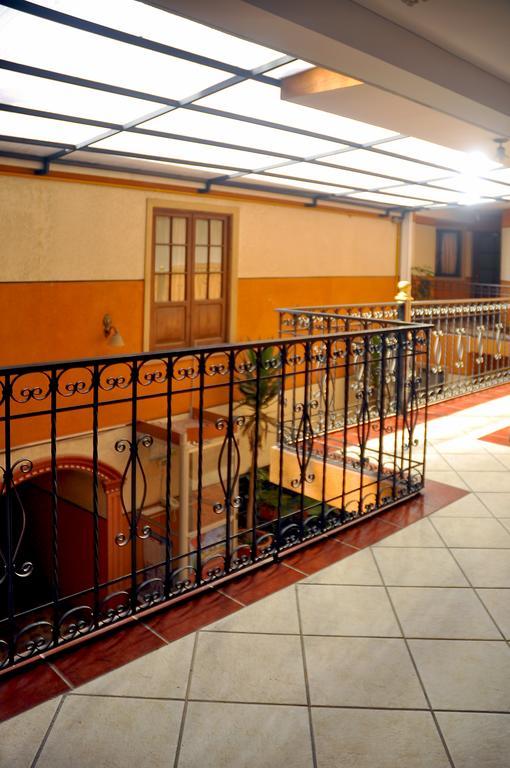 Hotel Fuentes La Paz Exteriör bild