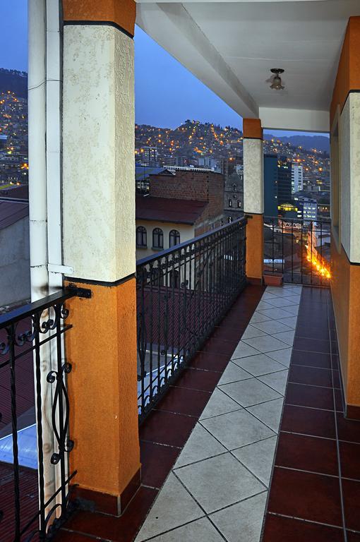 Hotel Fuentes La Paz Exteriör bild