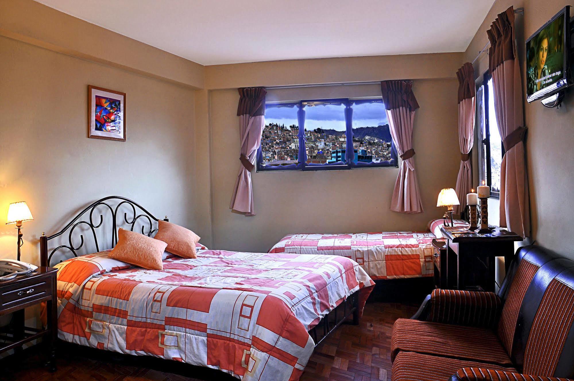 Hotel Fuentes La Paz Exteriör bild
